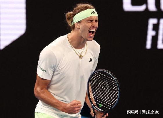 【中甲】主场收官战完胜，广州队将冲超悬念留到最后一轮.